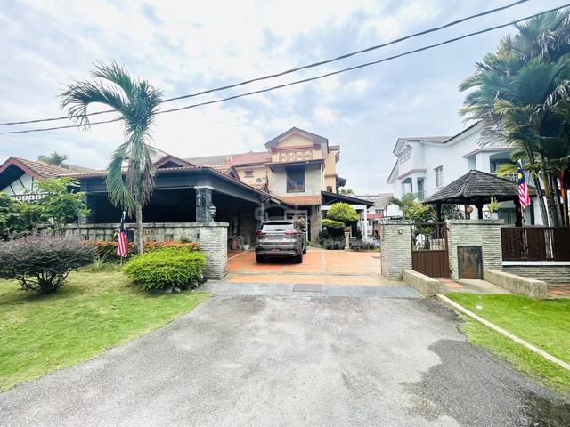FaCing Open AmPLe ParKing ๐ SeMi D UKay Perdana Near Guard HoUSe 1