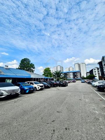 Taman Molek 1