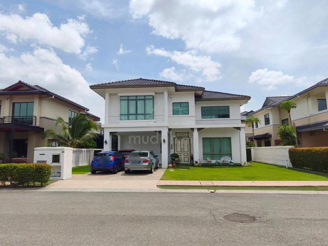 2-Storey Detached Bungalow Amverton Park, Bukit Kemuning Shah Alam. 1