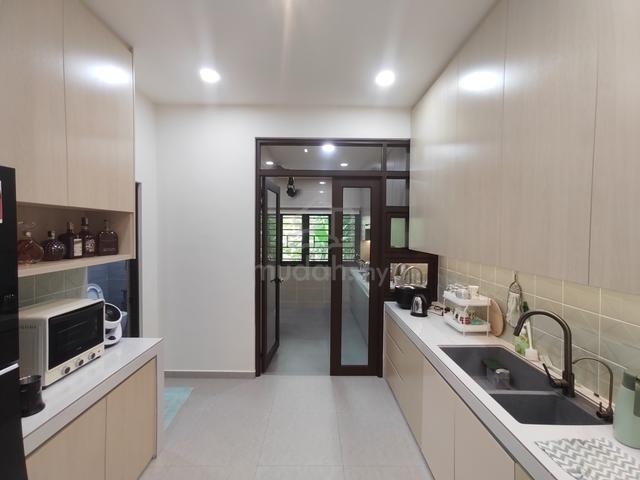 Ara Damansara PJU New Renovation Double Storey House For Sale 1