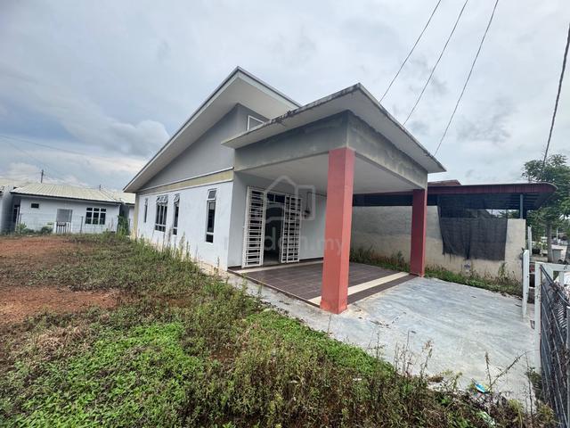 Corner Single Storey Terrace Taman Air Pasir Perdana Durian Tunggal 1