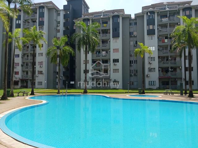 Pelangi Court 1