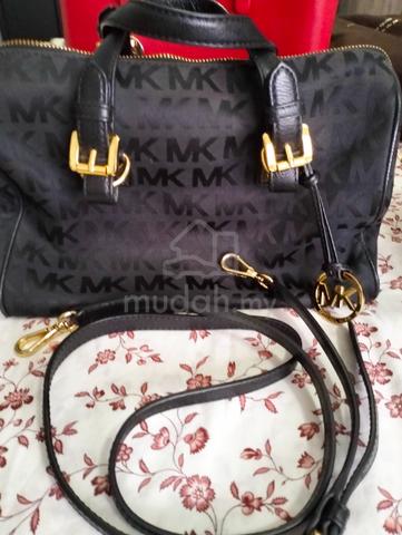 Mk bowling outlet bag