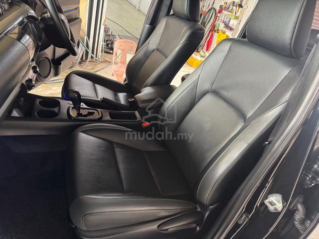 2021 Toyota HILUX 2.8 ROGUE full Service Toyota - 4