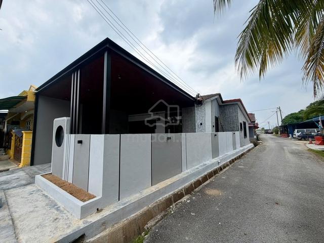Senawangđź’ĄTaman Cempaka, 1-storey,END LOT+RENOVATED+AWNING+CANTIK 1