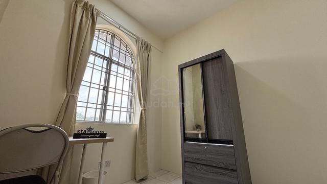 Middle Room for 𝐌𝐚𝐥𝐞, Angkasa Condominium @ Taman Connaught 3