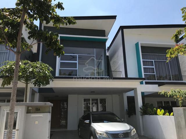 Facing Open - Double Storey Terrace Tropicana Heigts, Kajang Selangor 1