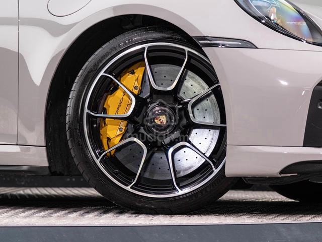 2022 Porsche 911 Turbo S (992 I) APPROVED CAR - 4