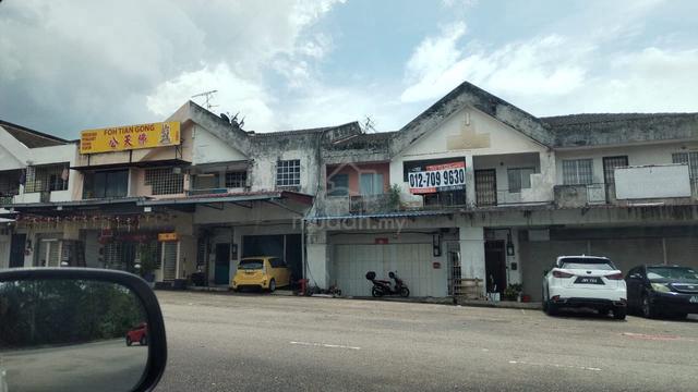 Jln Hang Lekir shoplot ground floor tun aminah / skudai 1
