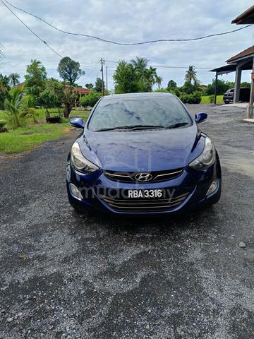 2013 Hyundai ELANTRA 1.8 PREMIUM (A) - 4