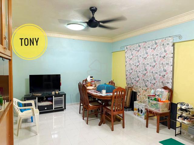 Sri Ivory (Sri Ivori) Apartment 1