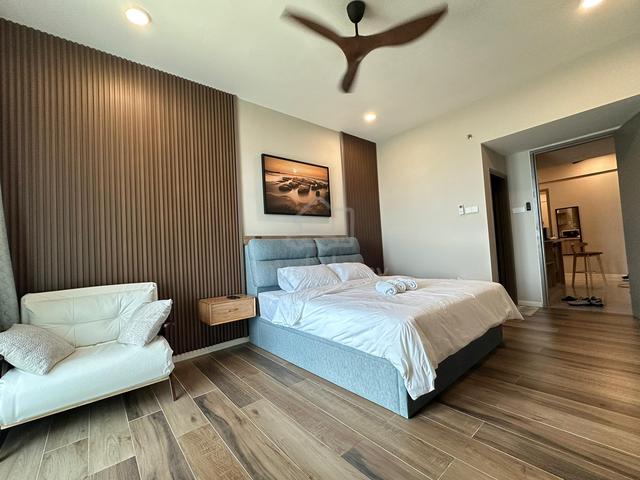 Bay Suites 1