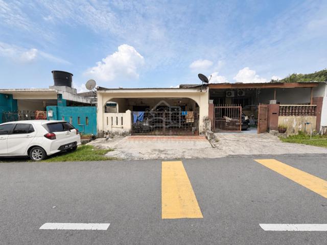 Extended Single Storey Terrace Taman Desa Kenanga 2 , Semenyih 1