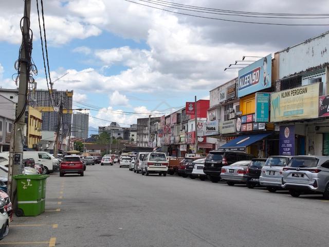 Ground floor Shop Taman Yulek Cheras near pasar Strategic Biz crowded 1