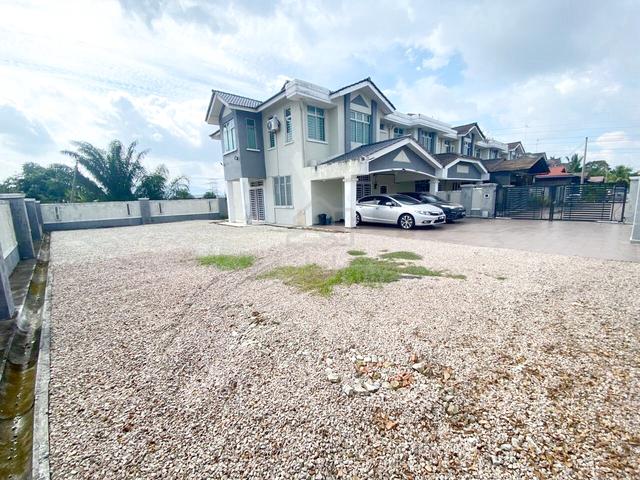 Taman Berlian 2, Kluang CORNER LOT 1