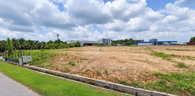 Kempas Commercial Land For Sale 1