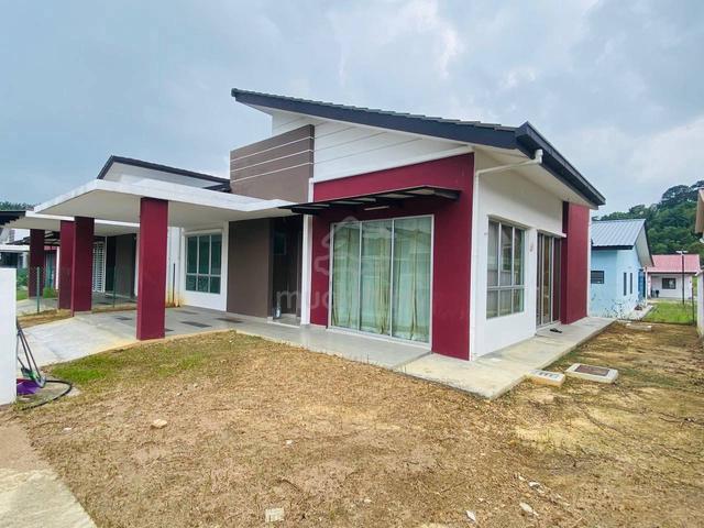 Semi D Single Storey Laman Budiman Seksyen U14 SHAH ALAM 1