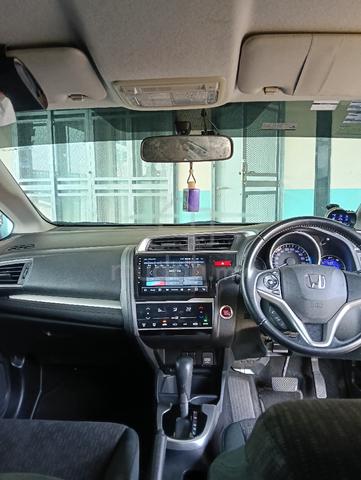 2014 Honda JAZZ 1.5 V (A) - 5