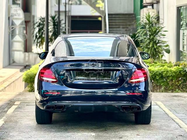Mercedes Benz E200 2.0 AMG W213 LED/BurmesterSystm - 2