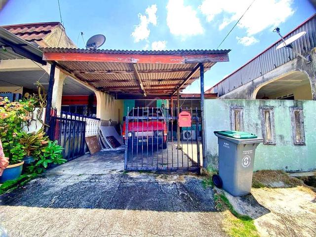 Rumah awam  Bukit Katil Melaka untuk dijual 1