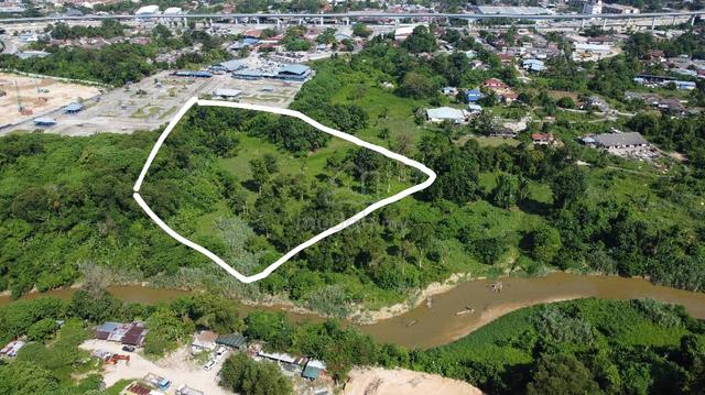 Cheras 4.2 acre Development Land 1