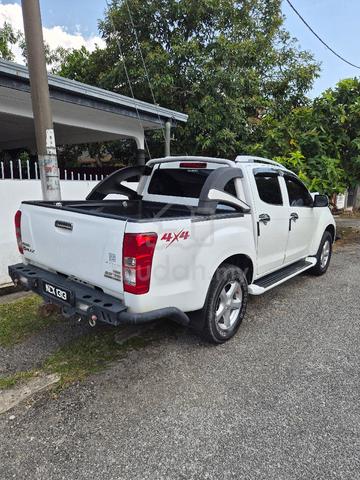 2013 Isuzu D-MAX 2.5 4x4 (A) - 2