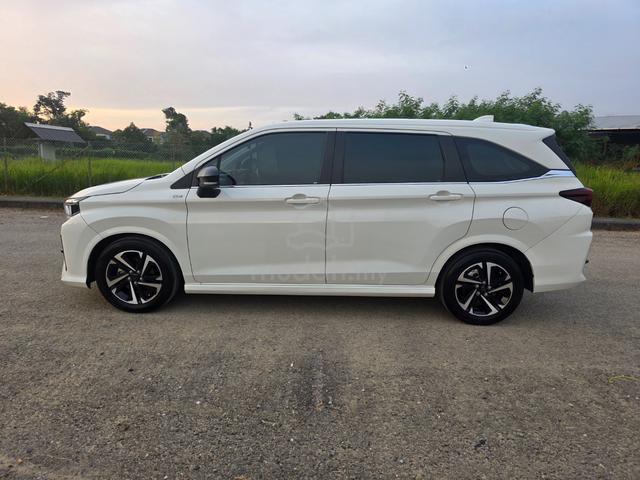 2022 Perodua ALZA 1.5 AV (A) 🔥🔥 - 3