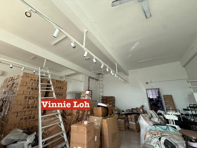 high ceiling and 200Amp power supply, IKS Simpang Ampat 1