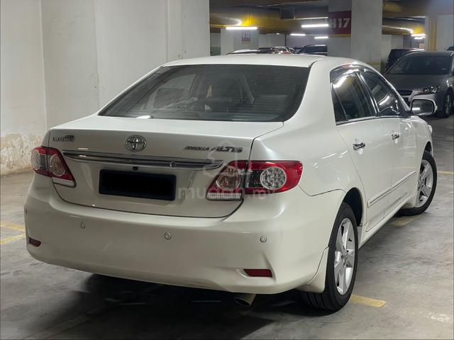 2013 Toyota COROLLA ALTIS 1.8 G FACELIFT (A) - 4