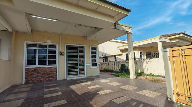 Chemor Single Storey Semi-D House For Sales 1