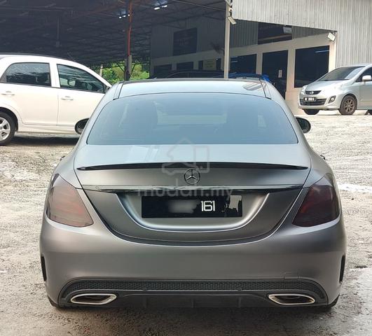 2019 Mercedes Benz C200 AMG LINE 2.0 FREE WARRANTY - 4