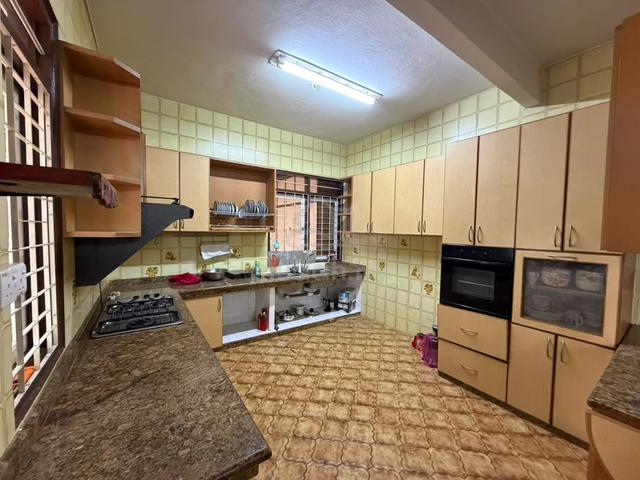 2 Storey Semi D Union Piggot Scotland Greenlane Reno Furnish 4100sf 1