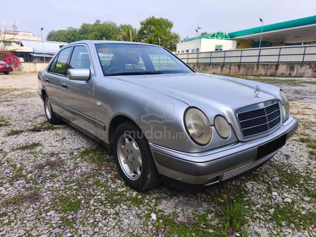 1996 Mercedes Benz E-CLASS 2.3 230 ELEGANCE (CBU) - 2