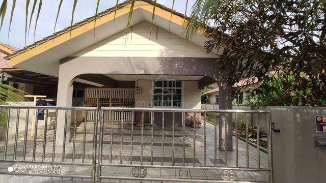 Semi D Setingkat Murah Taman Sejati Sitiawan Untuk DiJual 1