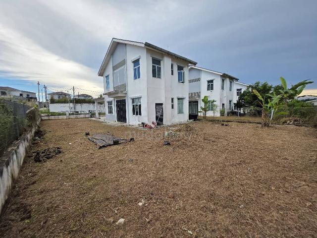 Kulai Senai 2 storey bungalow freehold gated guarded 1