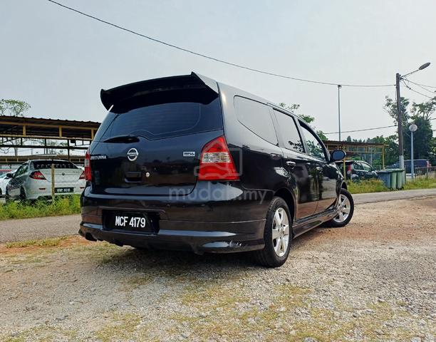 2012 Nissan GRAND LIVINA 1.8 IMPUL MC FACELIFT (A) - 3