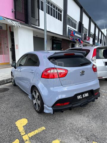 2015 Kia RIO 1.4 UB (A) - 4