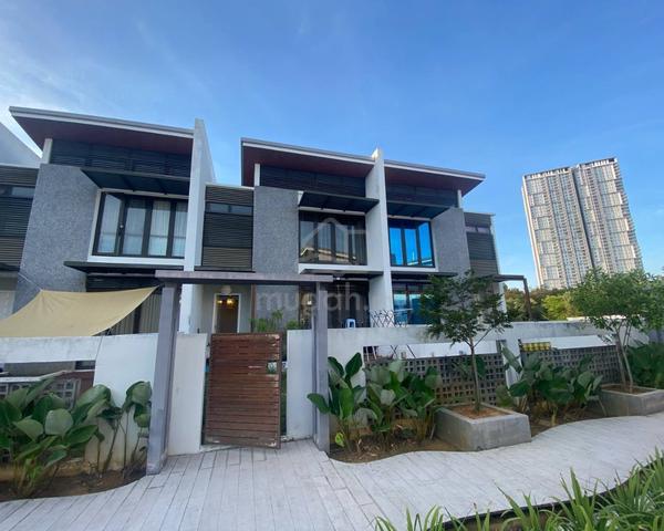 3 Storey Linked Garden Terrace Symphony Hills Mozart, Cyberjaya 1