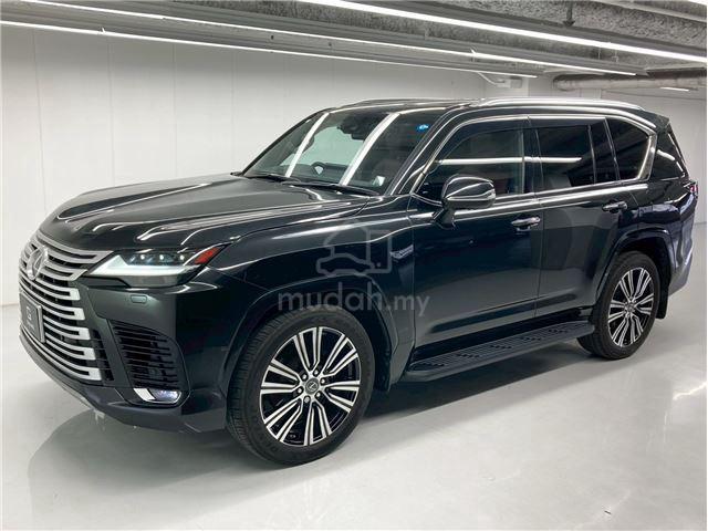2023 Lexus LX600 3.4 Red leather interior - 2