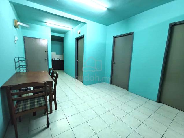 Bilik LELAKIš” Pusat Komersial Seksyen 7 Shah Alam (Intake Aug Sept) 1
