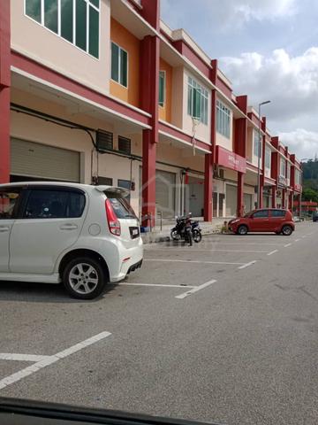 Pagoh jaya shop lot for rent/ DOUBLE STOREY SHOP LOT FOR RENT 1