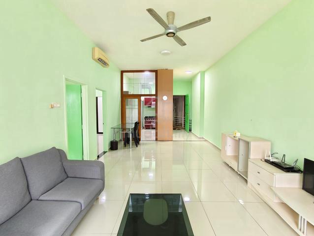 1 Borneo Service Apartments (Tower A & B) 1