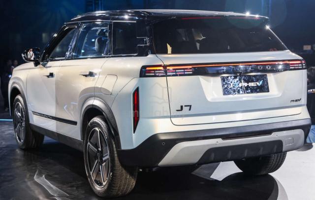Jaecoo J7 PHEV BEST DEALS Nice Offer Text - 3