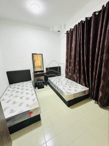 Room For Rent at Bukit Jambul 1