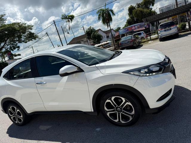 Full V Spec 2017 Honda HR-V 1.8 ENHANCED (A) - 2