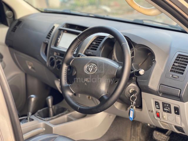2009 Toyota HILUX 2.5 G DOUBLE CAB (A) - 4
