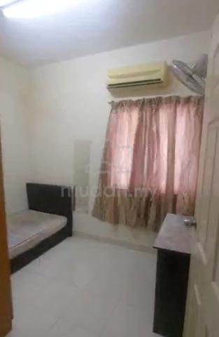 Single Room for Female Unit at SuriaMas 1