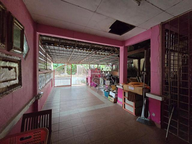 [20x70] Facing Open Taman Desaria Nilai 3 Double Storey Terrace House 1