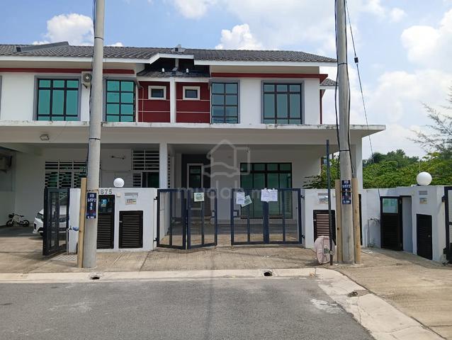 Residensi Bayas, Fasa 1, Bukit Besar 1