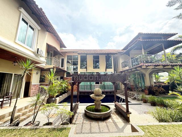 Freehold Bungalow Spanish concept Corner lot Saujana Golf Kajang 1